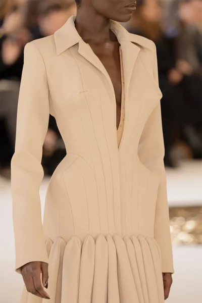 Look 10